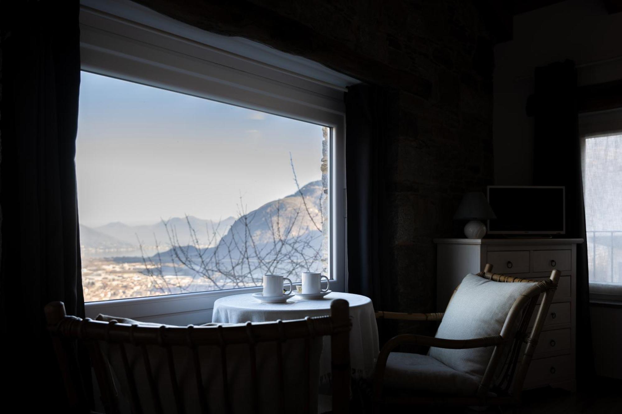 Bed and Breakfast Il riccio di Ricciano Casale Corte Cerro Esterno foto